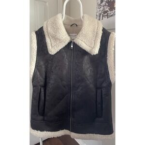 NWT Offline by Aerie Faux Leather Sherpa Vest - Brown SZ Med W/Pockets Zip Close